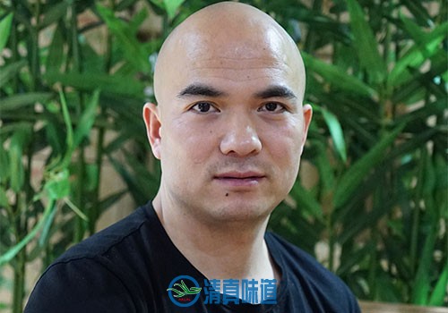 清香坊味有内功——记坊味清盛斋公司副总经理胡勃-图片1