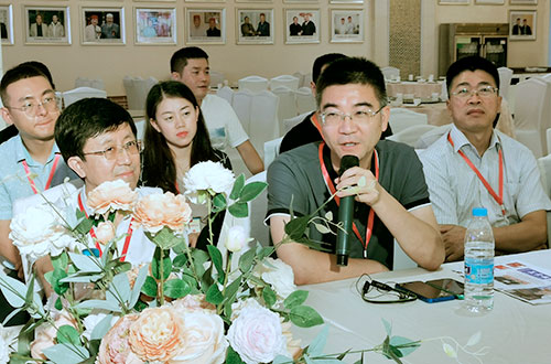 09朱立挺等.jpg 第二届西安牛羊肉泡馍研讨会8月18日在明阳楼饭庄举办-图片3