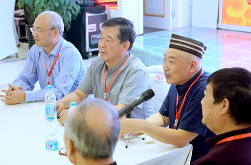 02主席台.jpg 第二届西安牛羊肉泡馍研讨会8月18日在明阳楼饭庄举办-图片2