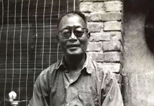 朱文杰|西安东大街上的黎明牛羊肉泡馍馆-图片1
