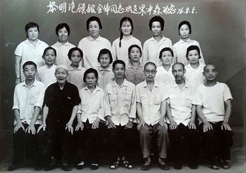 朱文杰|西安东大街上的黎明牛羊肉泡馍馆-图片4